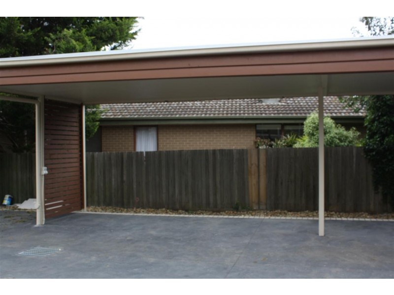 3/25 Worcester Road, Gisborne VIC 3437