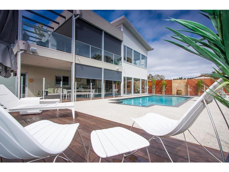 32 Dalton Street, Gisborne VIC 3437