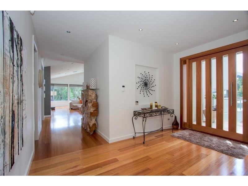 32 Dalton Street, Gisborne VIC 3437