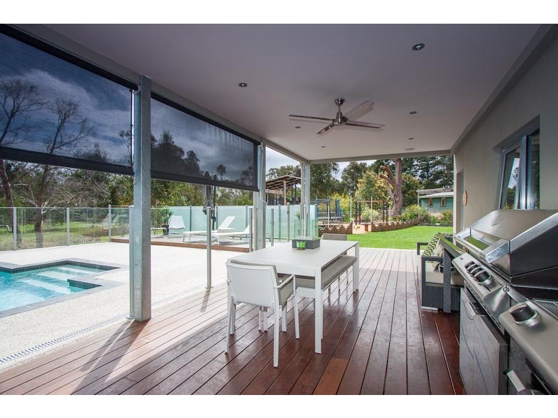 32 Dalton Street, Gisborne VIC 3437