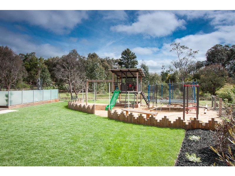 32 Dalton Street, Gisborne VIC 3437