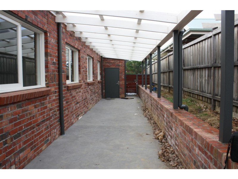 2 Mulgutherie Way, Gisborne VIC 3437