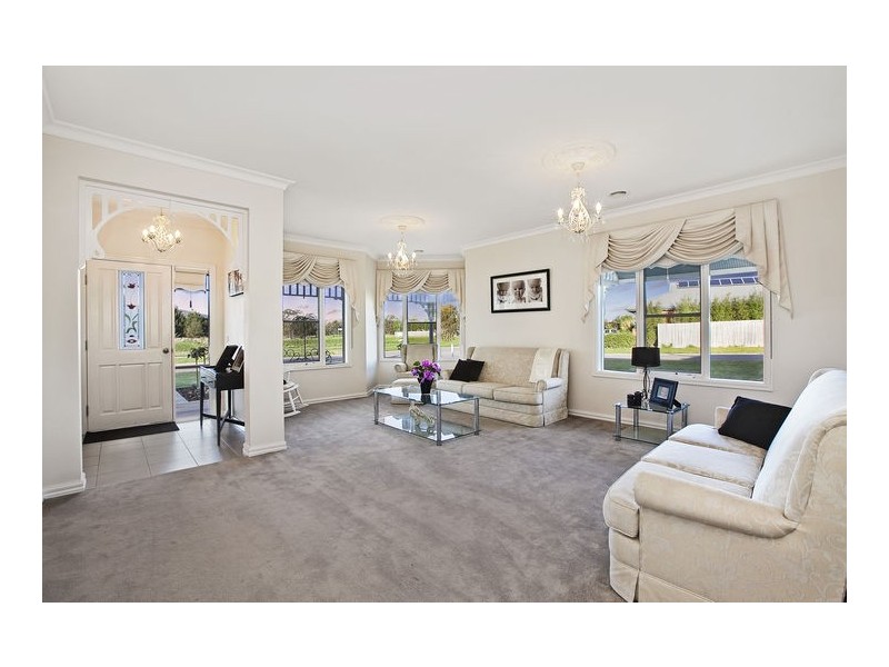 58 Chessy Park Drive, New Gisborne VIC 3438