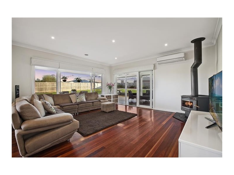 58 Chessy Park Drive, New Gisborne VIC 3438