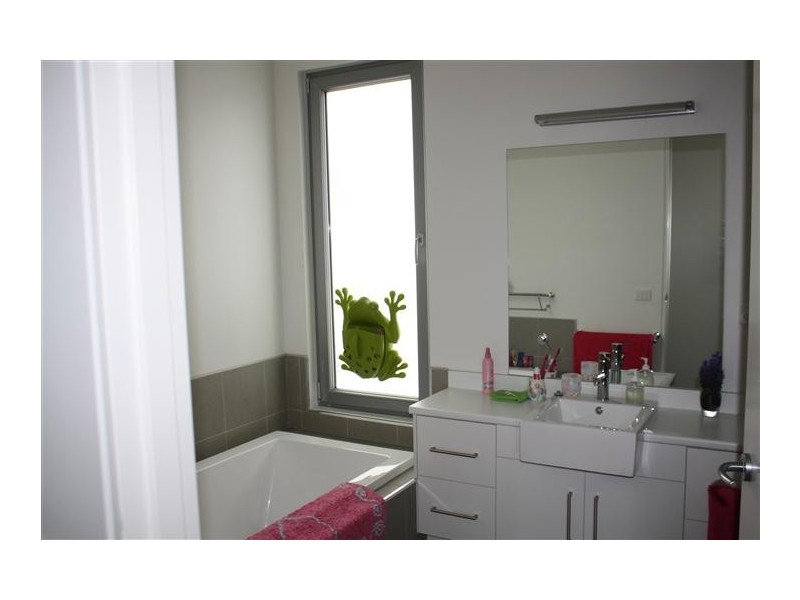 32 Parkview Street, Gisborne VIC 3437