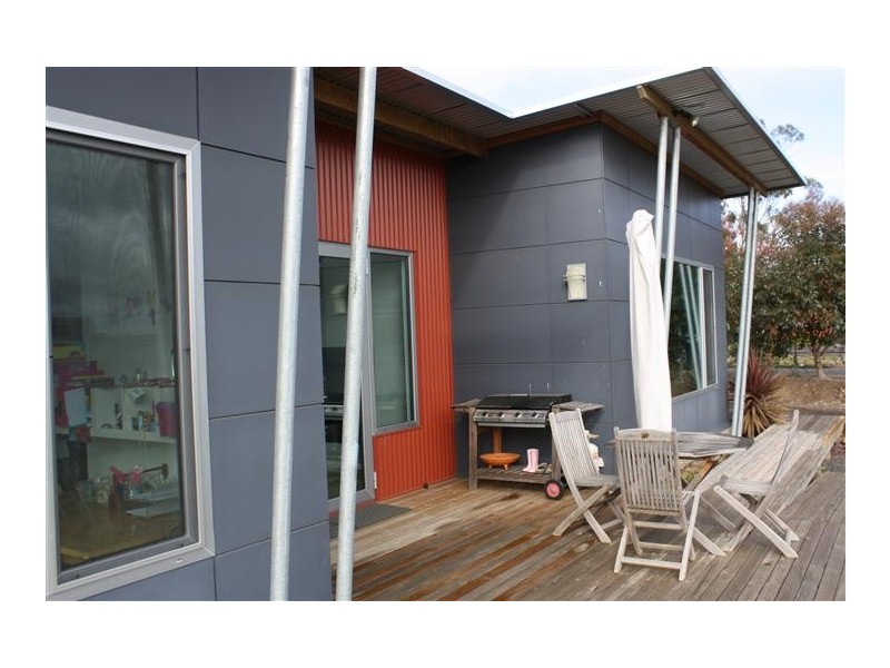 32 Parkview Street, Gisborne VIC 3437