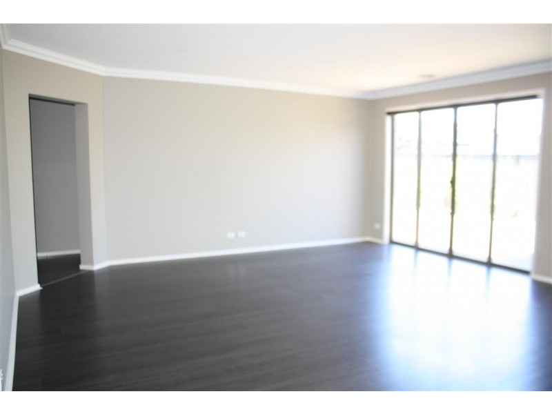 4 Bloomfield Road, Gisborne VIC 3437