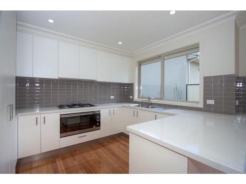 62 Howey Street, Gisborne VIC 3437