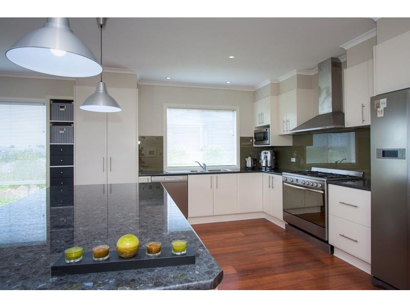 51 Parkview Street, Gisborne VIC 3437