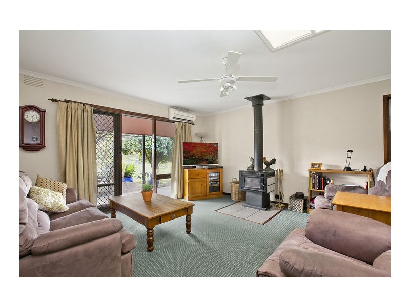 204 Panorama Drive, Gisborne VIC 3437