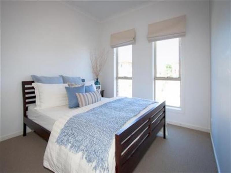 3/7 Francis Crescent, Gisborne VIC 3437