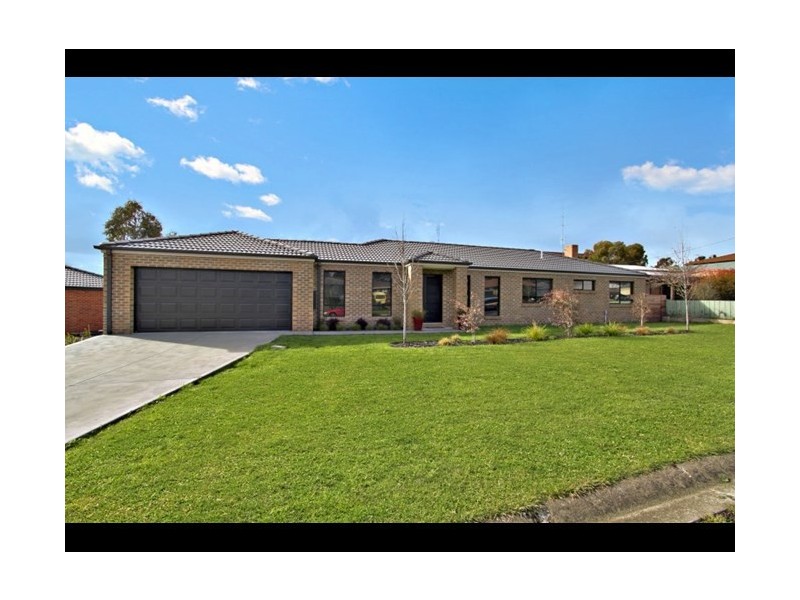 4 Windridge way, Kyneton VIC 3444