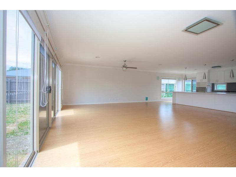 11 Colwyn Court, New Gisborne VIC 3438