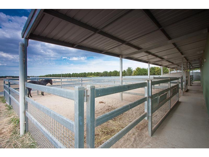 41 Stokes Lane West, Riddells Creek VIC 3431