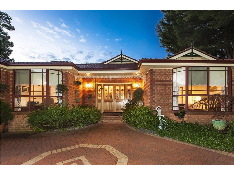 7 Arwon Crt, New Gisborne VIC 3438