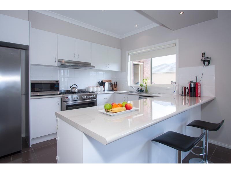 3 Thomas Place, Gisborne VIC 3437