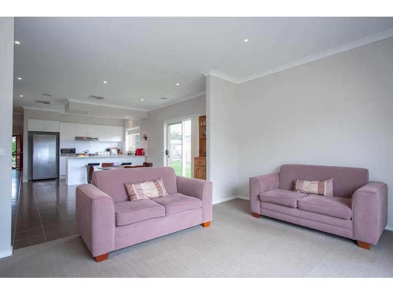 3 Thomas Place, Gisborne VIC 3437