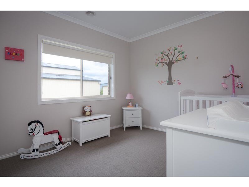 3 Thomas Place, Gisborne VIC 3437