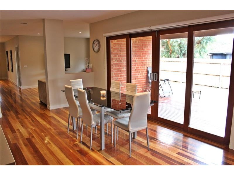 147 Aitken Street, Gisborne VIC 3437