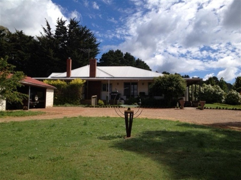1135 Bacchus Marsh Road, Bullengarook VIC 3437