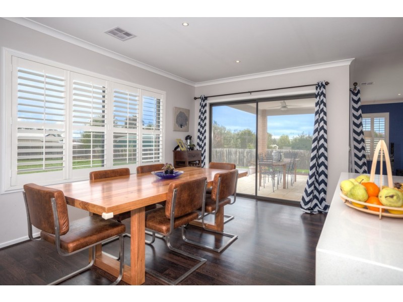 7 Jacksons Creek Way, Gisborne VIC 3437