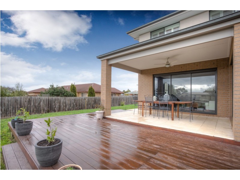 7 Jacksons Creek Way, Gisborne VIC 3437