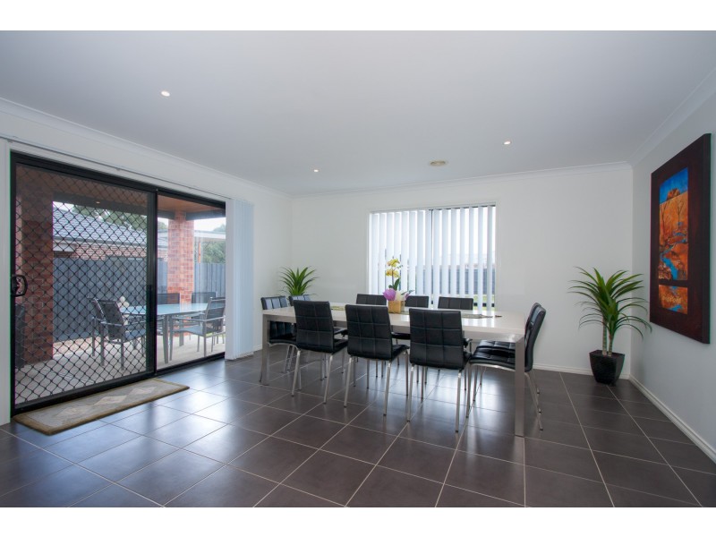 4 Lonhro Crt, New Gisborne VIC 3438