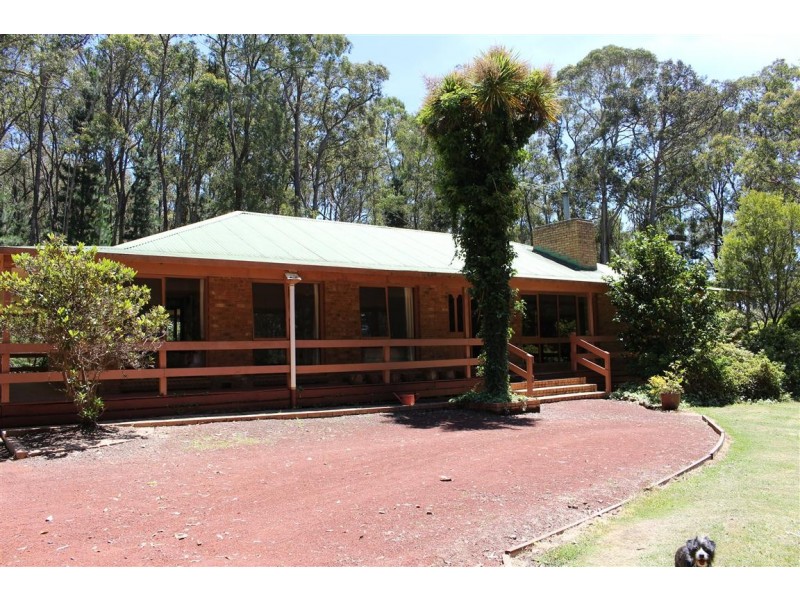376 Ashbourne Road, Woodend VIC 3442