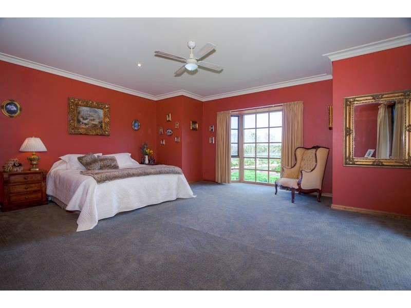 517 BOLINDA -DARRAWEIT RD, Bolinda VIC 3432