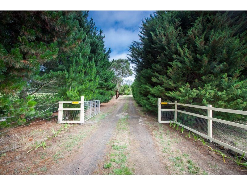 39 Meadow Lane, Riddells Creek VIC 3431