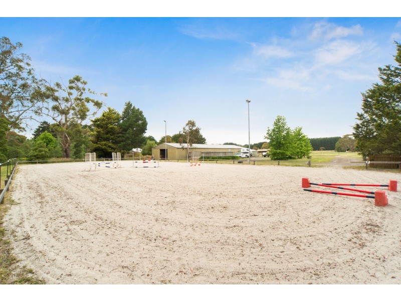 841 Bacchus Marsh Road, Bullengarook VIC 3437