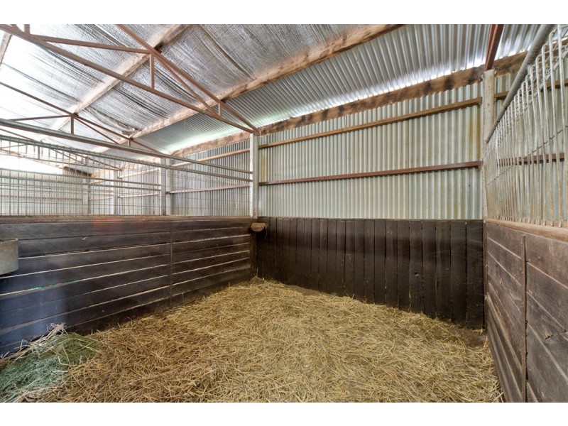 841 Bacchus Marsh Road, Bullengarook VIC 3437