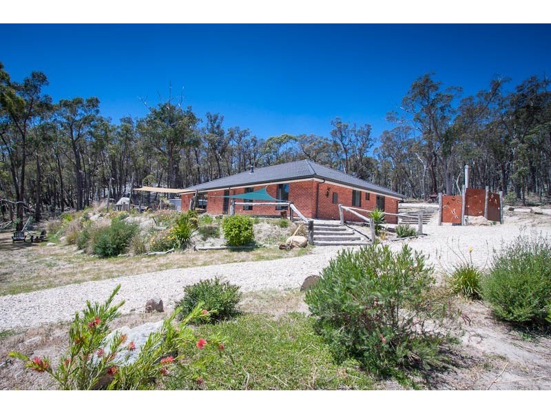 584 FEENEYS RD, Baynton VIC 3444