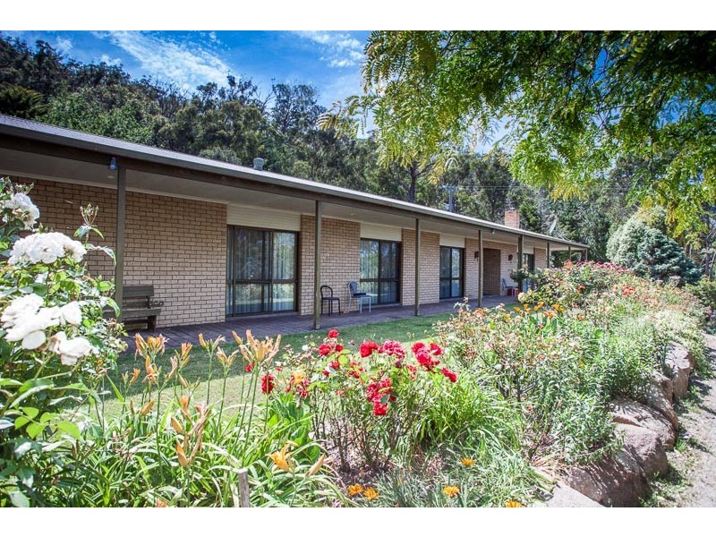 79 Glendrouitt Road, Mount Macedon VIC 3441