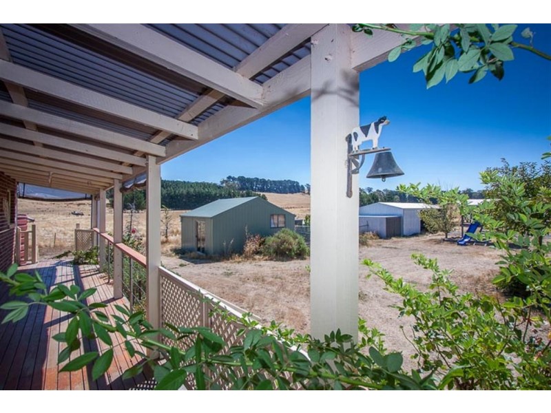 49 Institute Road, Carlsruhe VIC 3442