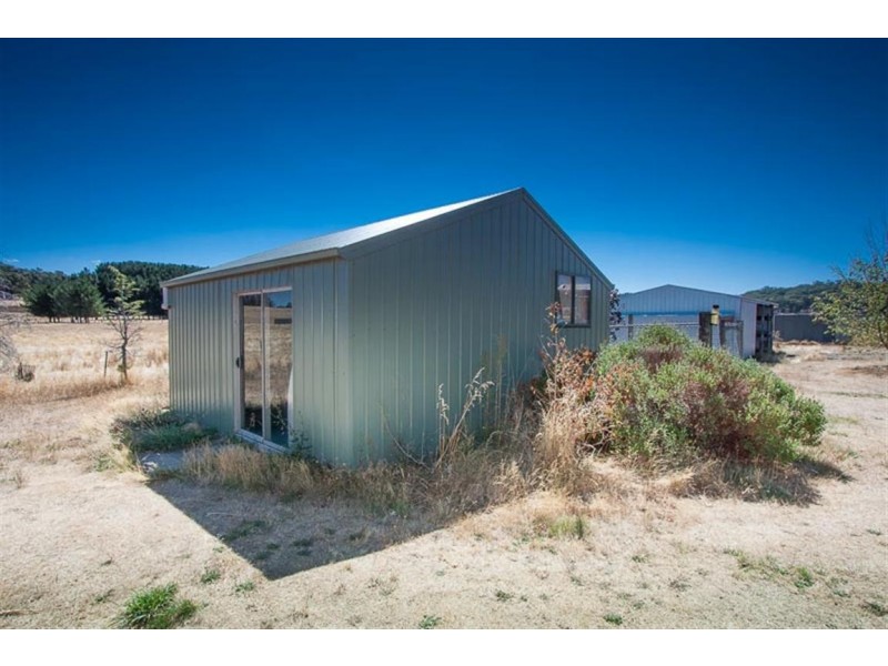 49 Institute Road, Carlsruhe VIC 3442