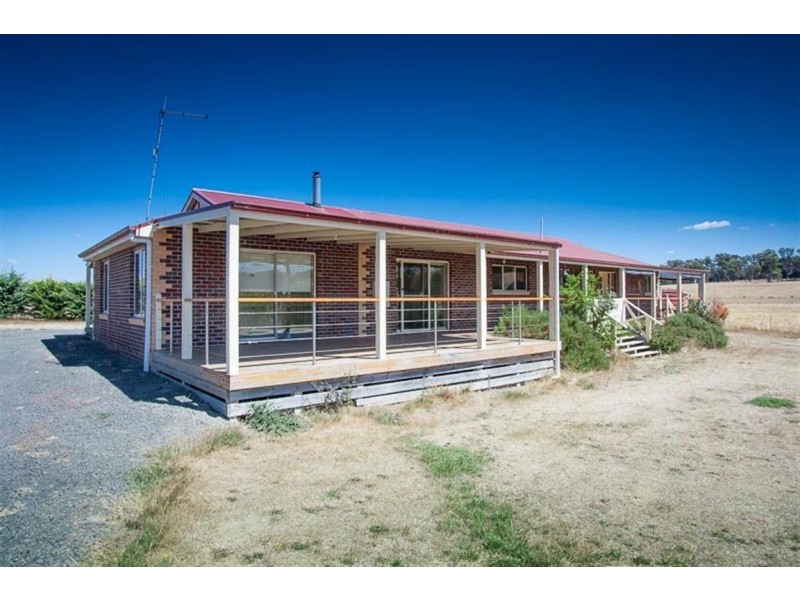 49 Institute Road, Carlsruhe VIC 3442