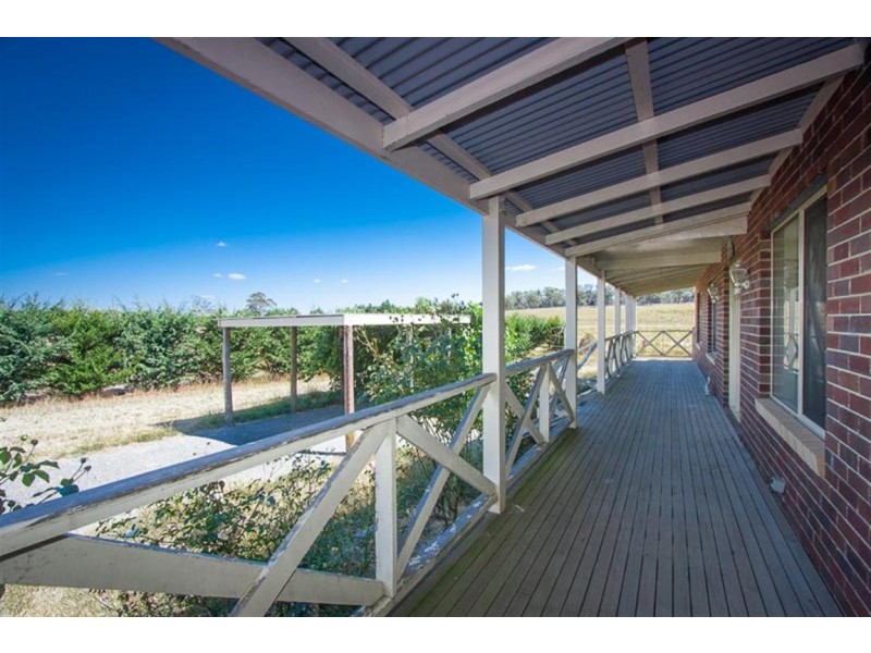 49 Institute Road, Carlsruhe VIC 3442