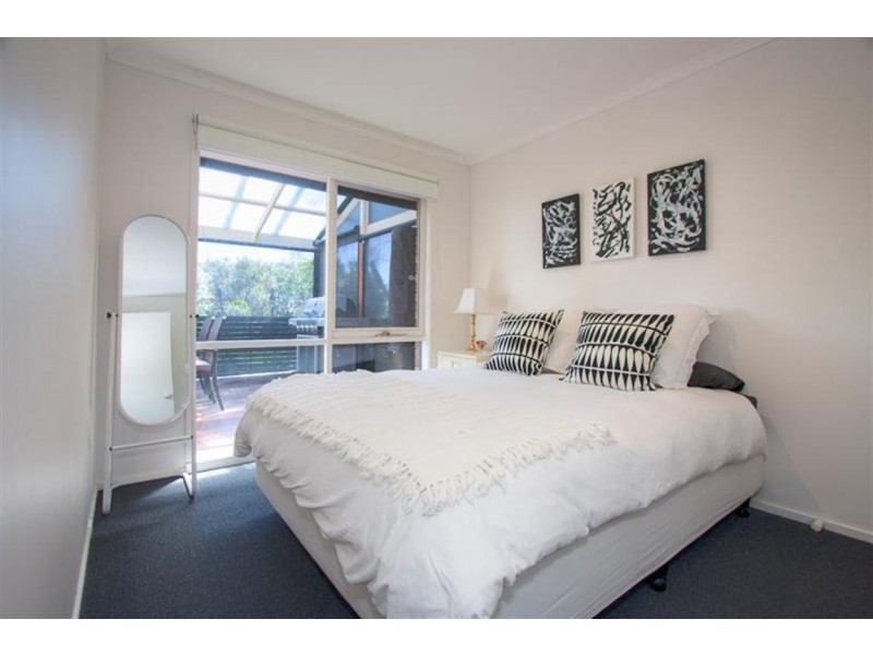 7 Vista Close, Gisborne VIC 3437