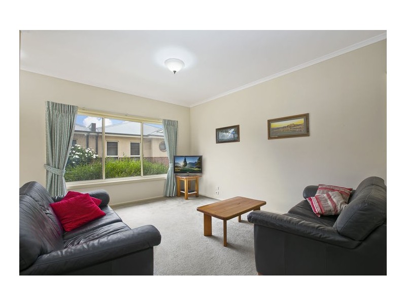 5/6-8 Rodney Street, New Gisborne VIC 3438