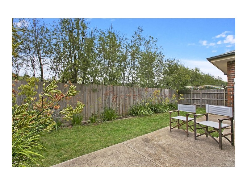5/6-8 Rodney Street, New Gisborne VIC 3438