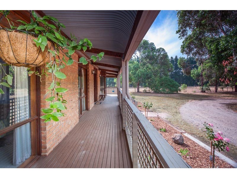 208 COUANGALT ROAD, Gisborne South VIC 3437