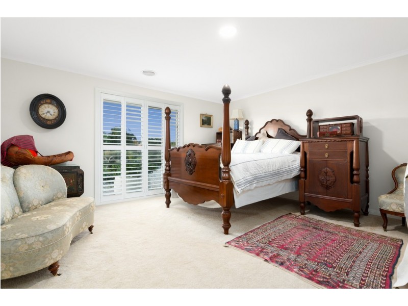 37 Kathryn Court, Riddells Creek VIC 3431