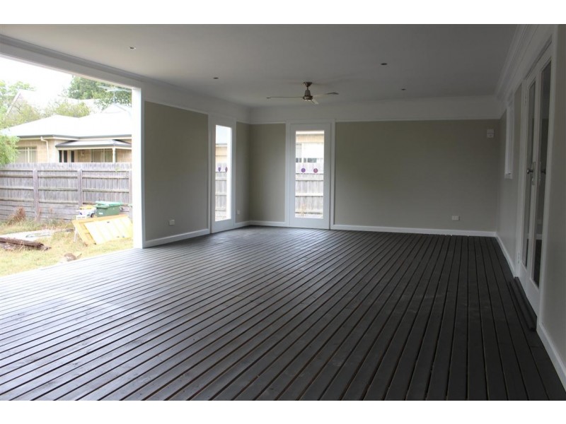 75 Brantome Street, Gisborne VIC 3437