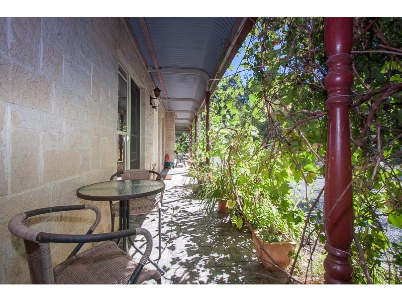 7 CARROLLS LANE, Bullengarook VIC 3437