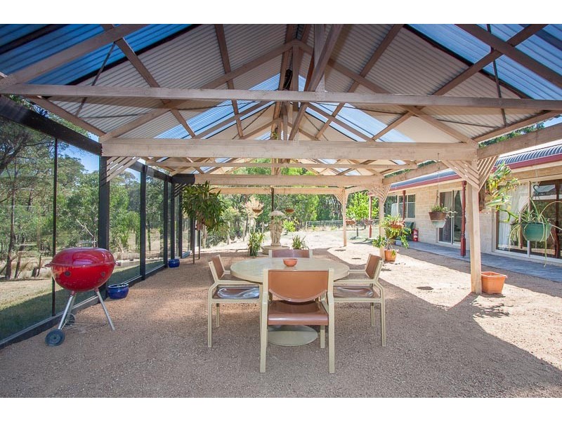 7 Carrolls Lane, Bullengarook VIC 3437