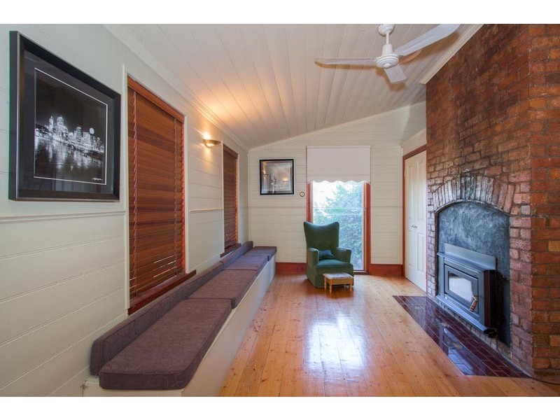 2 DUNNE ROAD, Bullengarook VIC 3437