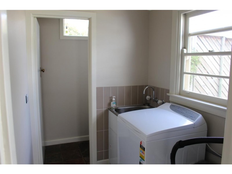 15 Lyell Street, Gisborne VIC 3437