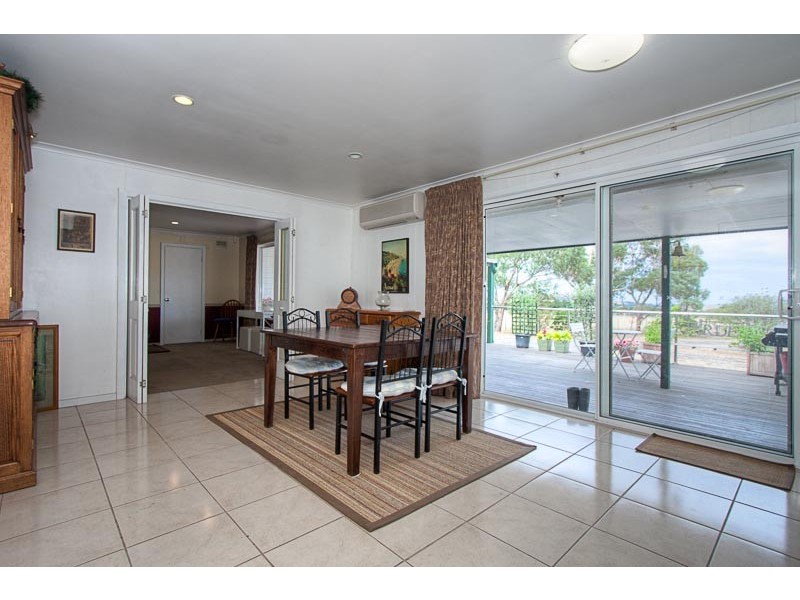 17 Lynne Court, Gisborne South VIC 3437