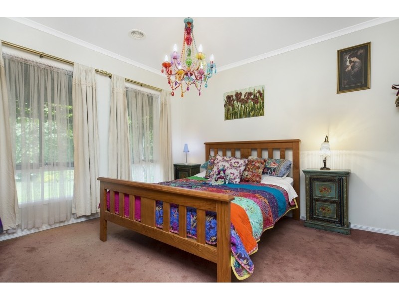 14 Carbine Court, New Gisborne VIC 3438